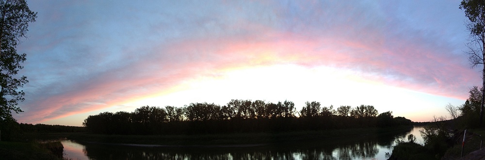 Red-Sky-Lot-small